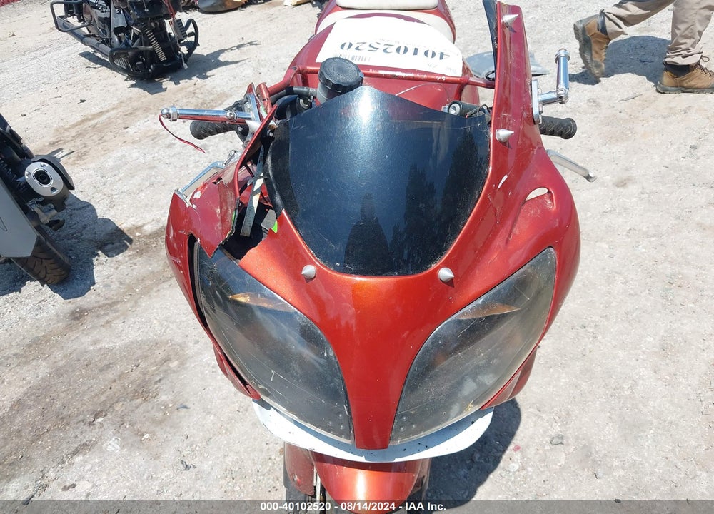 2000 KAWASAKI ZX600 J1 VIN: JKAZX4J1XYA014229
