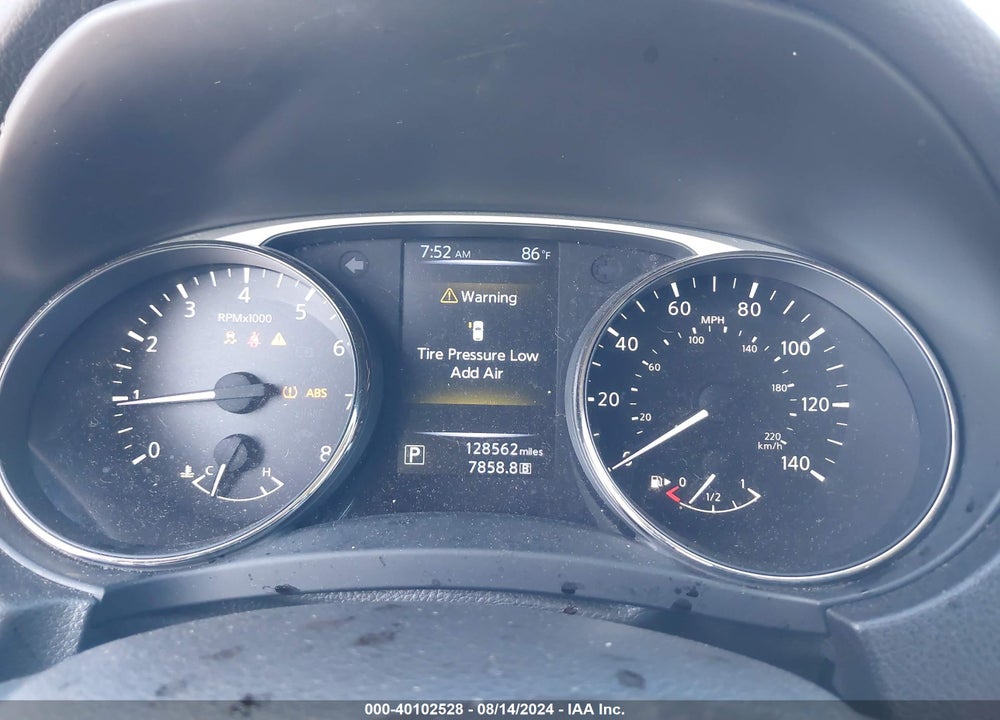 2016 NISSAN ROGUE S VIN: JN8AT2MT0GW027769