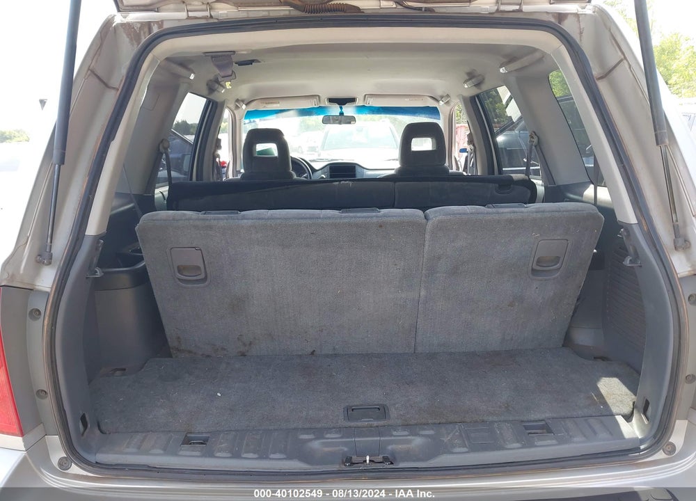 2004 HONDA PILOT EX VIN: 2HKYF18414H558429