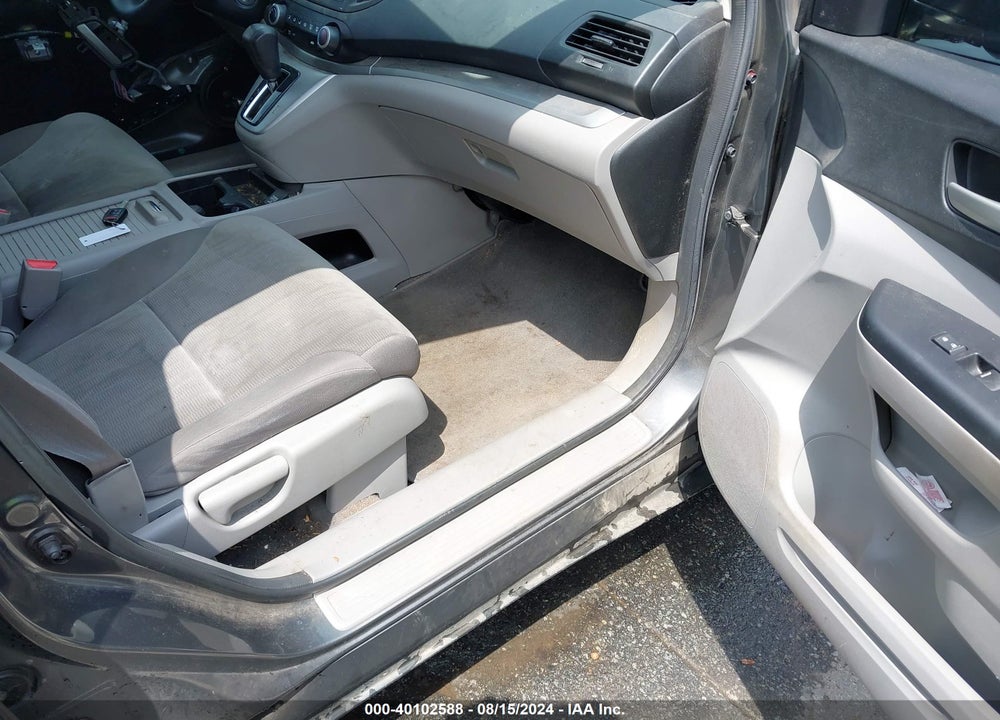2014 HONDA CR-V LX VIN: 2HKRM4H39EH680573