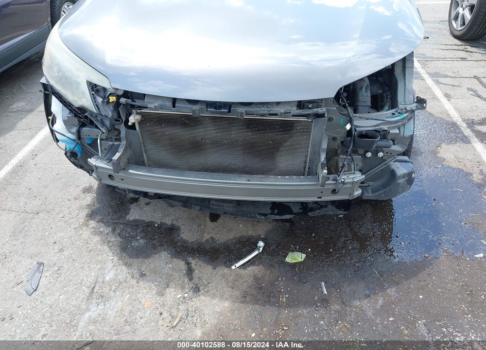 2014 HONDA CR-V LX VIN: 2HKRM4H39EH680573