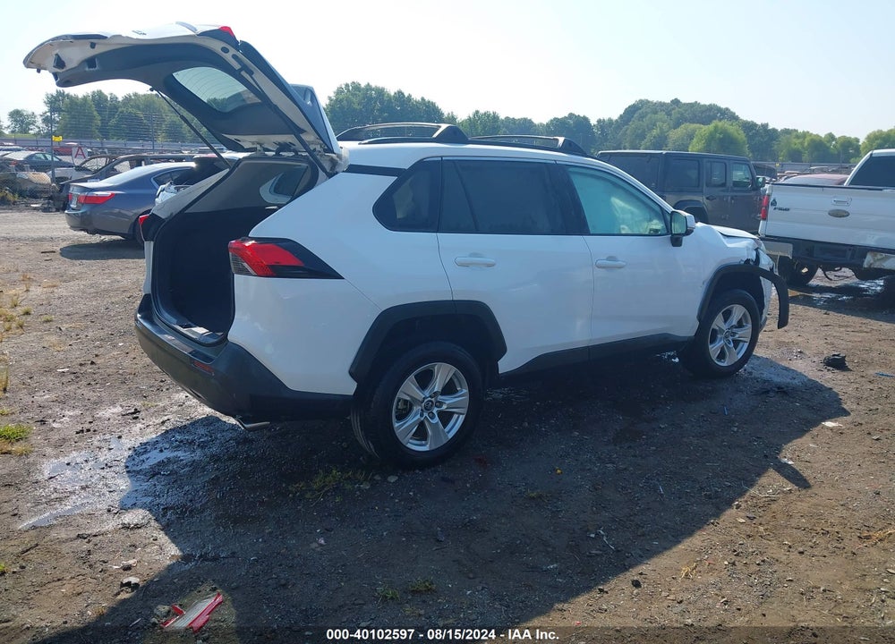 2019 TOYOTA RAV4 XLE VIN: 2T3W1RFV7KC023340