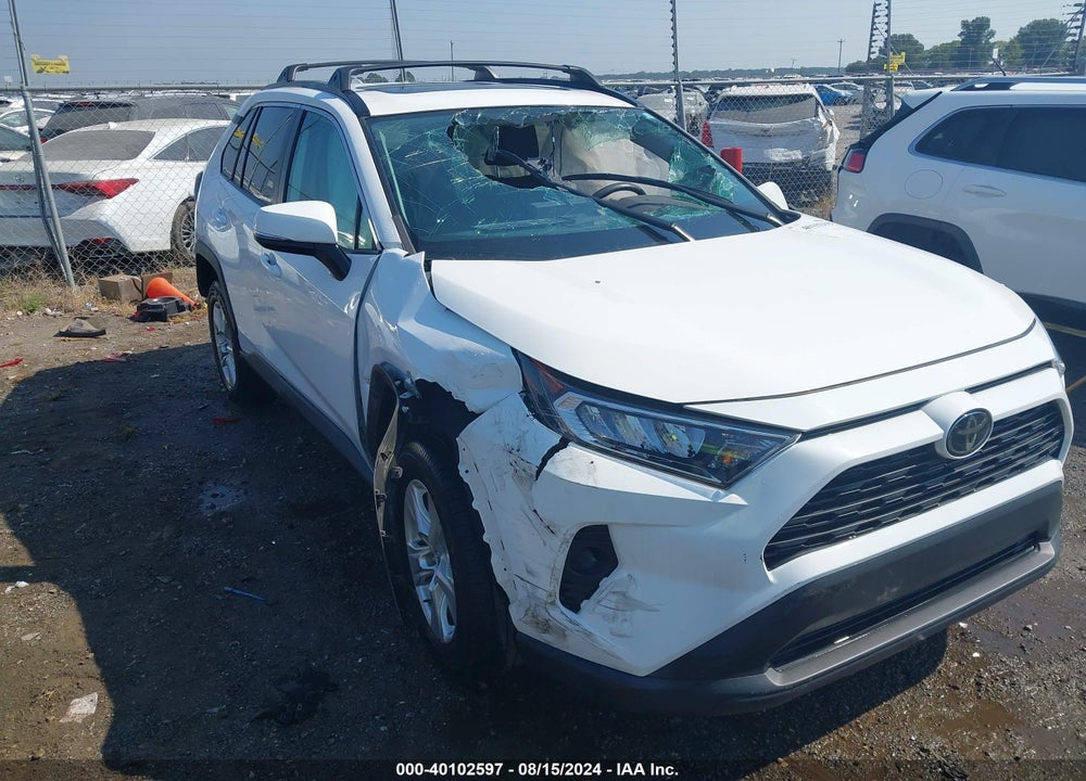 2019 TOYOTA RAV4 XLE VIN: 2T3W1RFV7KC023340