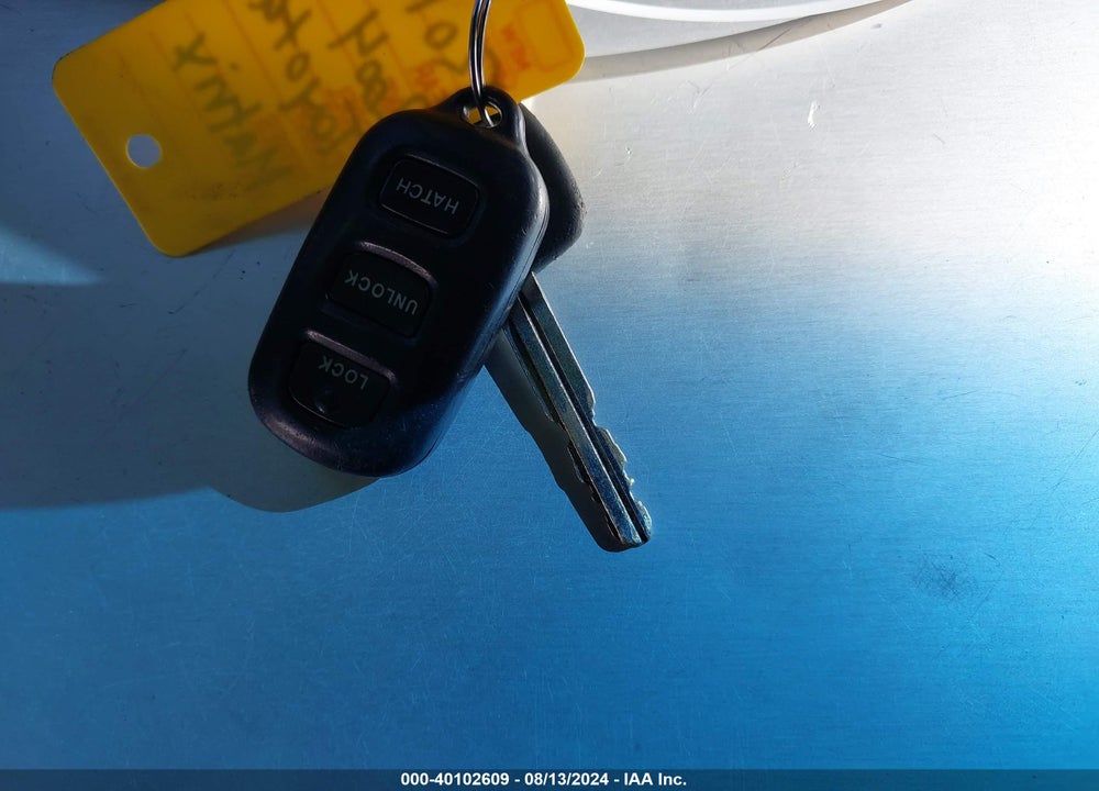 2004 TOYOTA MATRIX STANDARD VIN: 2T1KR32E44C230385