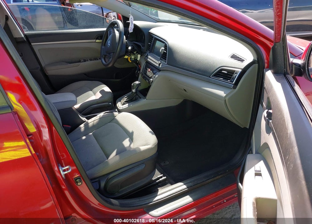 2017 HYUNDAI ELANTRA SE VIN: KMHD84LF7HU144968