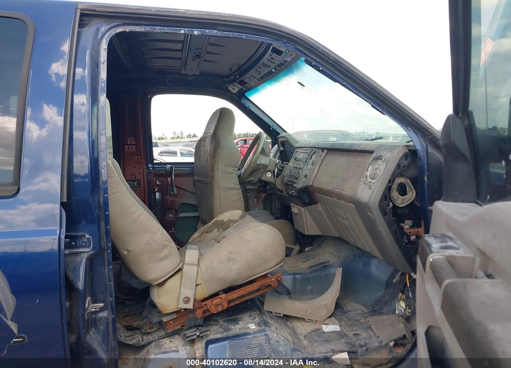 2008 FORD F-350 LARIAT VIN: 1FTWW31R78ED00723