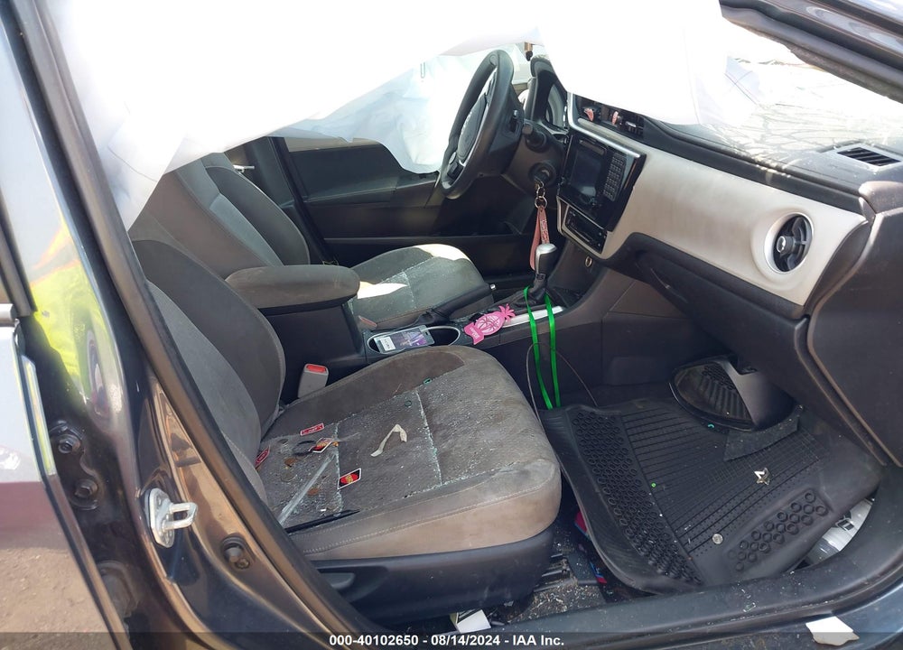2017 TOYOTA COROLLA LE VIN: 2T1BURHE8HC757845