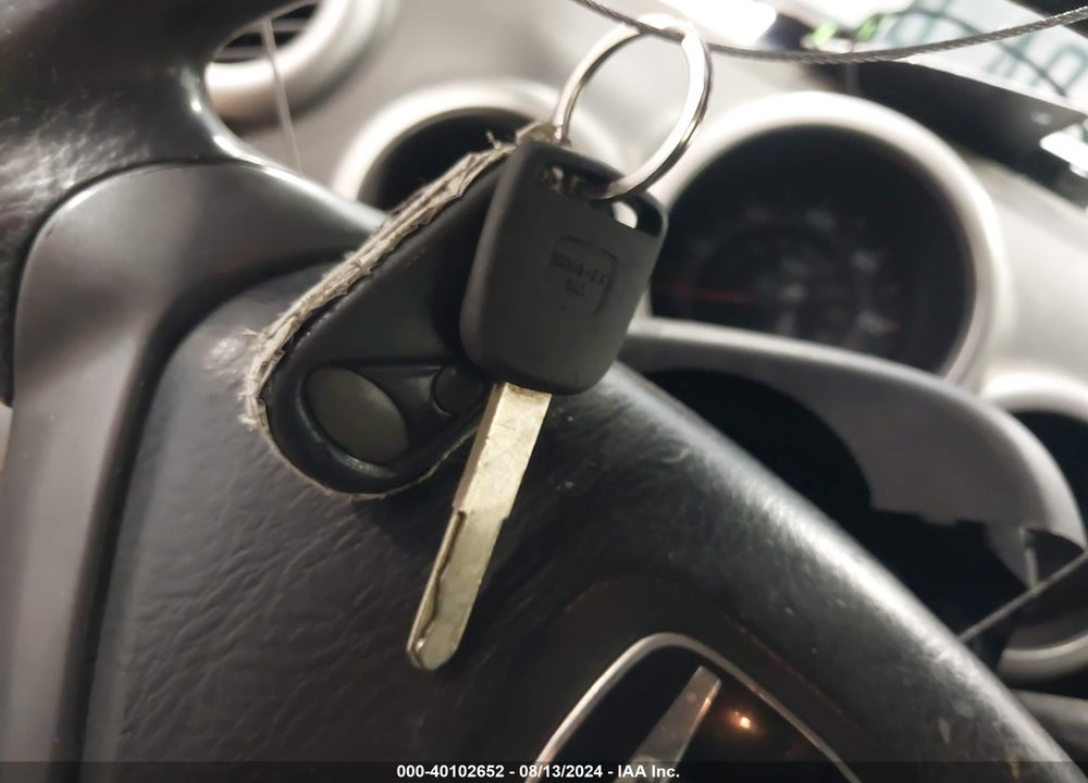 2004 HONDA ELEMENT VIN: 5J6YH27574L009138