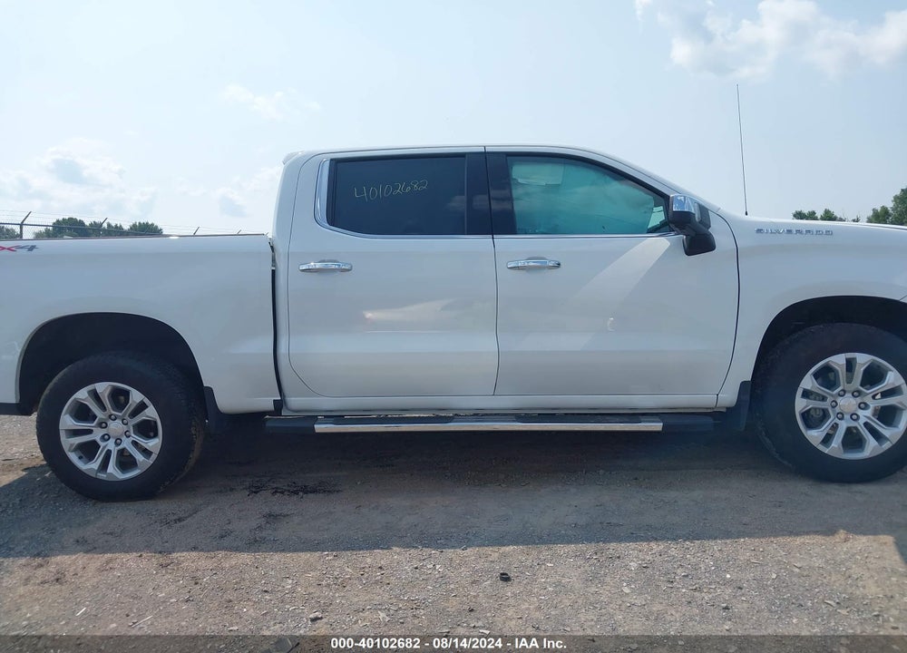 2022 CHEVROLET SILVERADO 1500 4WD SHORT BED LTZ VIN: 1GCUDGEL2NZ530197