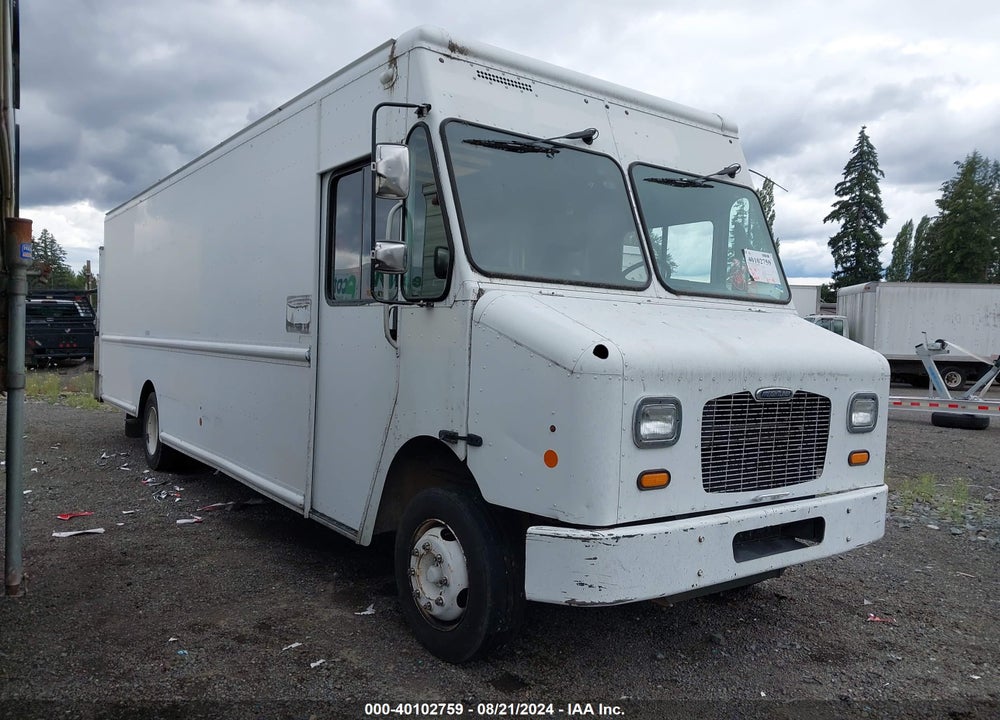 2012 FREIGHTLINER CHASSIS M LINE WALK-IN VAN VIN: 4UZAC3DVXCCBT7144