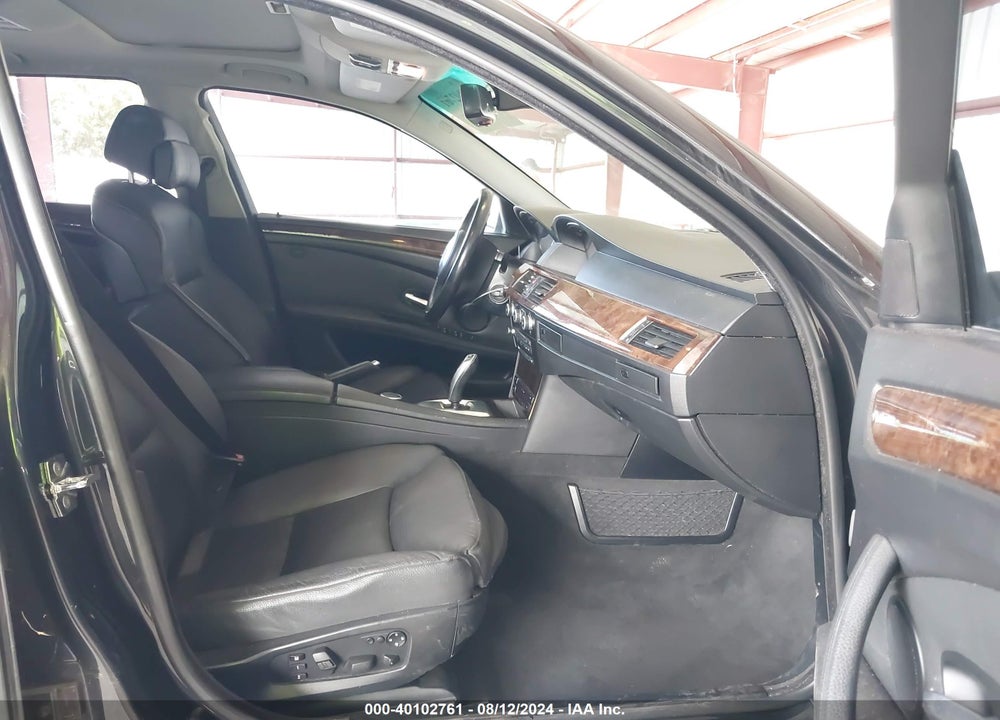 2008 BMW 528XI VIN: WBANV13548CZ55802