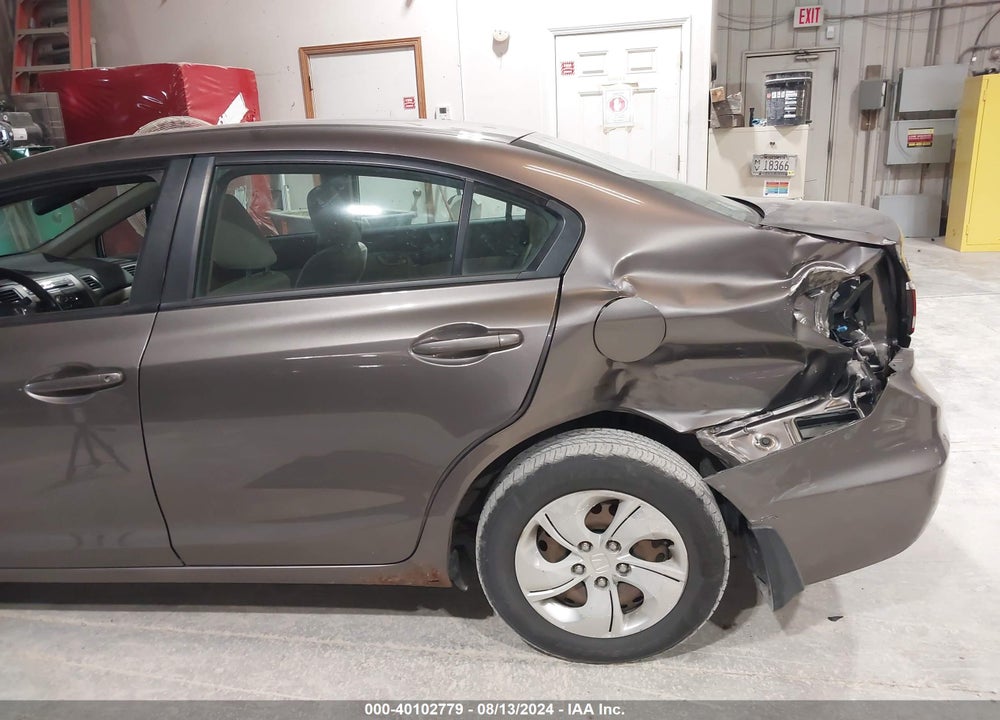 2014 HONDA CIVIC LX VIN: 19XFB2F56EE063606