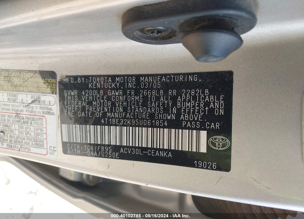 2005 TOYOTA CAMRY LE VIN: 4T1BE32K95U061854