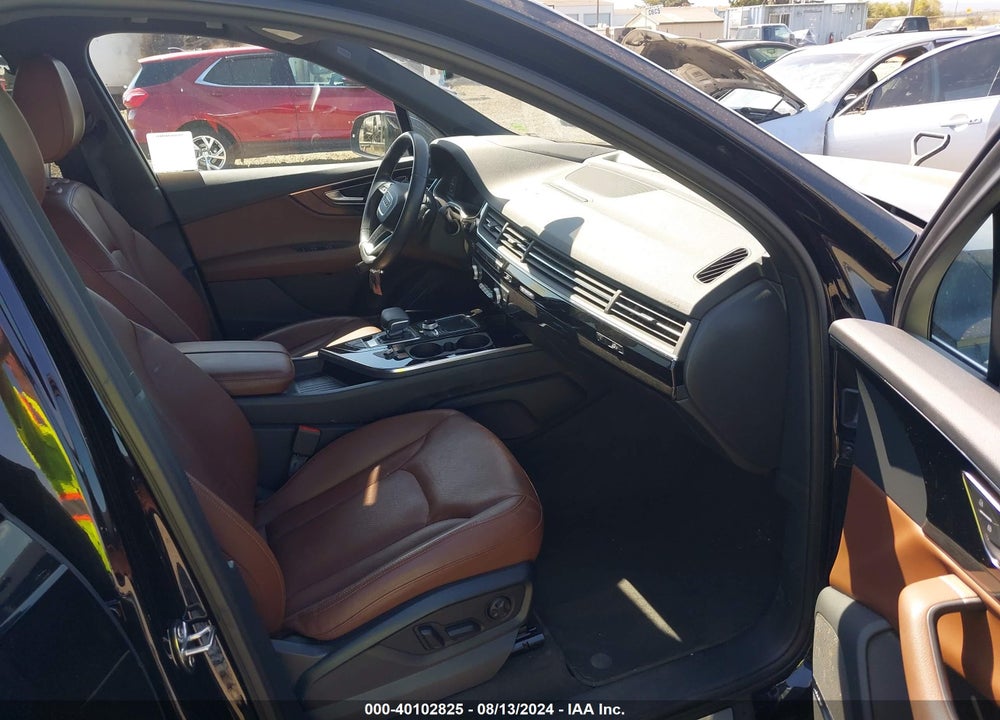 2018 AUDI Q7 3.0T PREMIUM VIN: WA1VAAF77JD031778