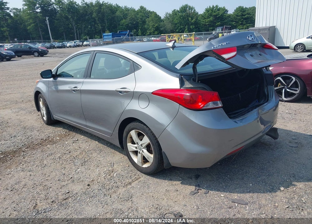 2013 HYUNDAI ELANTRA GLS VIN: KMHDH4AE4DU926536