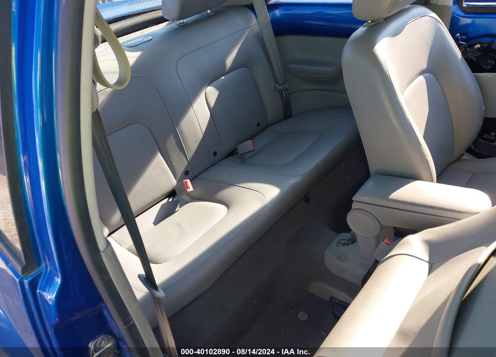 2002 VOLKSWAGEN NEW BEETLE GLS VIN: 3VWCB21CX2M449274