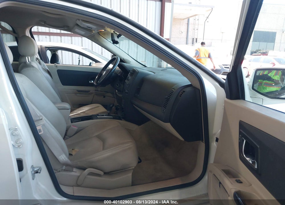 2004 CADILLAC SRX STANDARD VIN: 1GYEE637X40166318