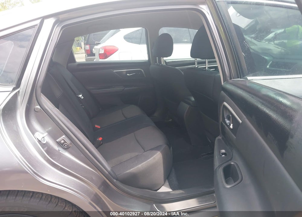 2017 NISSAN ALTIMA VIN: 1N4AL3APXHC219752