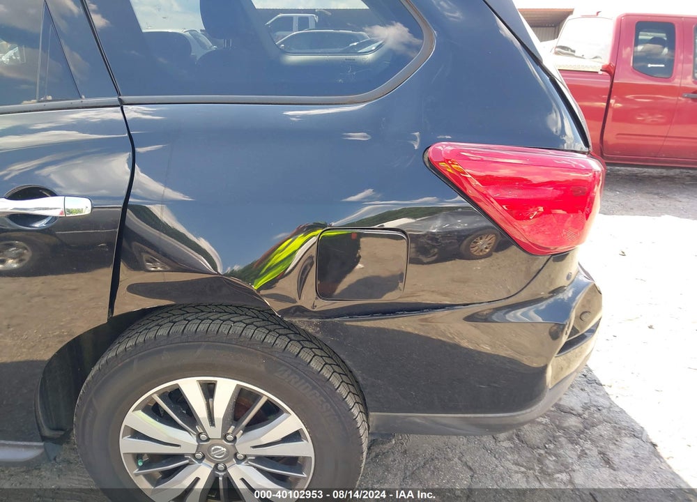 2019 NISSAN PATHFINDER SV VIN: 5N1DR2MM0KC626631
