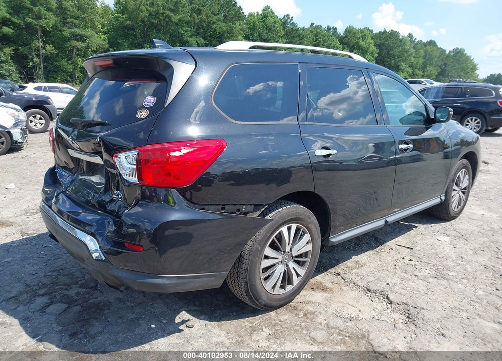 2019 NISSAN PATHFINDER SV VIN: 5N1DR2MM0KC626631