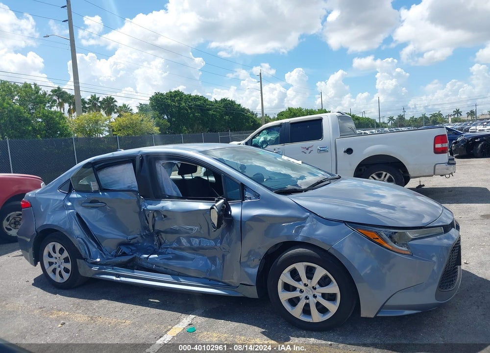 2020 TOYOTA COROLLA LE VIN: 5YFEPRAE7LP020577