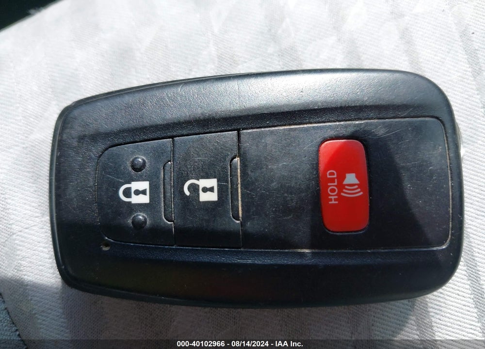 2017 TOYOTA PRIUS THREE VIN: JTDKARFU3H3048090
