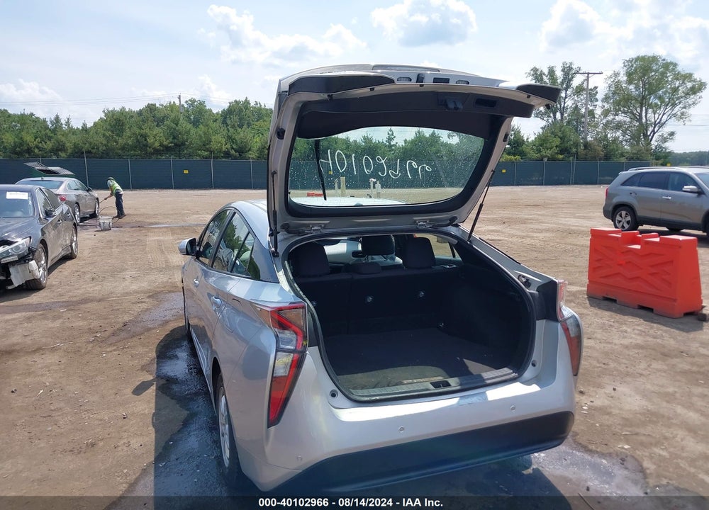 2017 TOYOTA PRIUS THREE VIN: JTDKARFU3H3048090