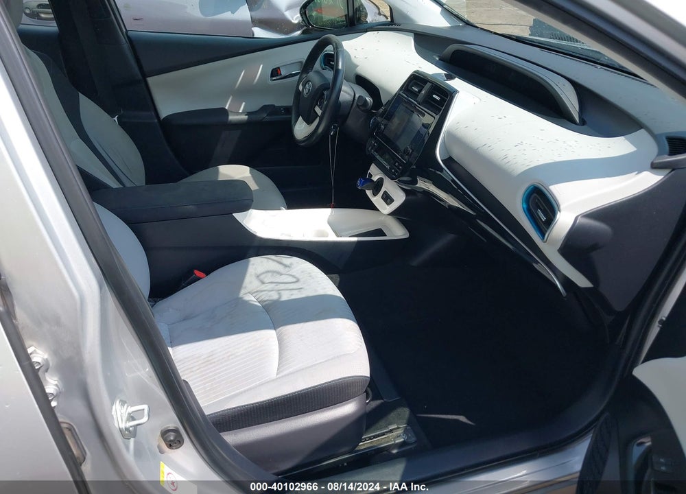 2017 TOYOTA PRIUS THREE VIN: JTDKARFU3H3048090