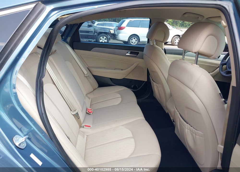 2016 HYUNDAI SONATA HYBRID SE VIN: KMHE24L19GA015222