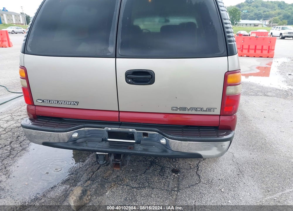 2001 CHEVROLET SUBURBAN 2500 LS VIN: 3GNGK26G31G207320
