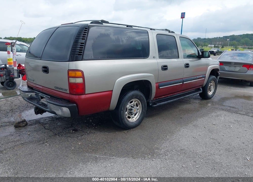 2001 CHEVROLET SUBURBAN 2500 LS VIN: 3GNGK26G31G207320
