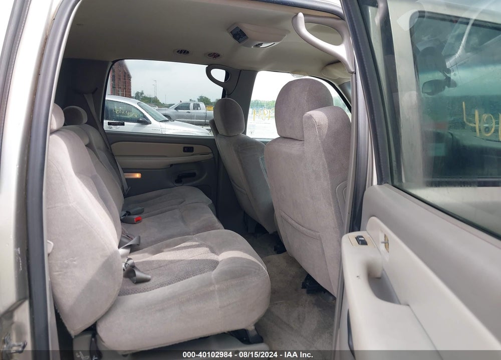 2001 CHEVROLET SUBURBAN 2500 LS VIN: 3GNGK26G31G207320