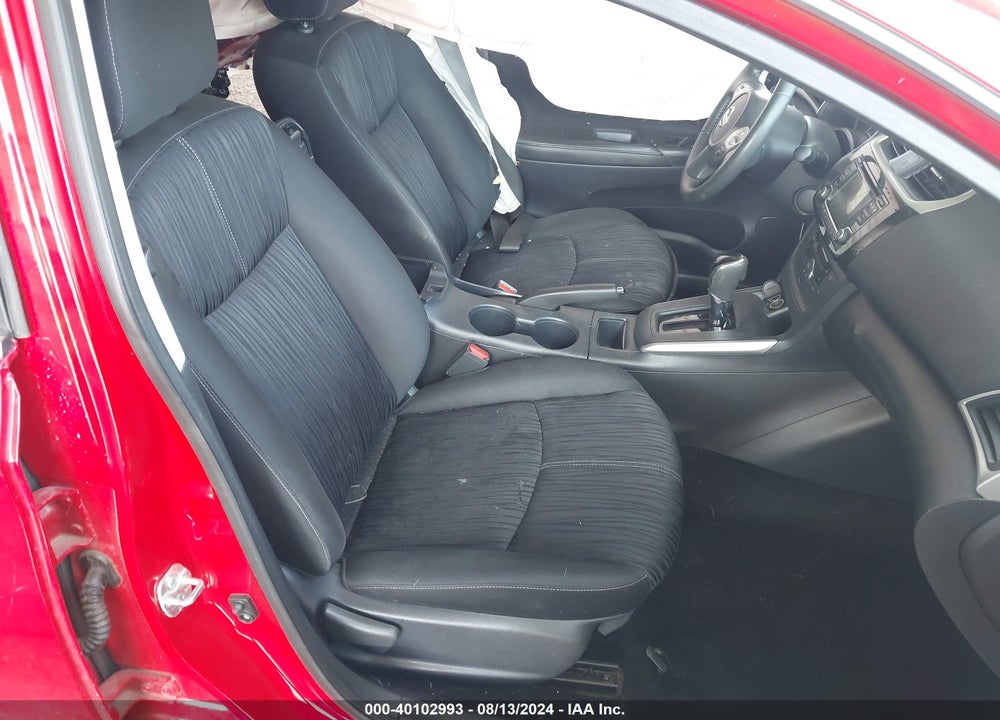 2018 NISSAN SENTRA SV VIN: 3N1AB7AP1JL615408