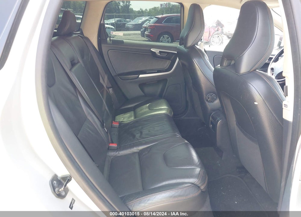 2010 VOLVO XC60 T6/T6 R-DESIGN VIN: YV4992DZ0A2108719