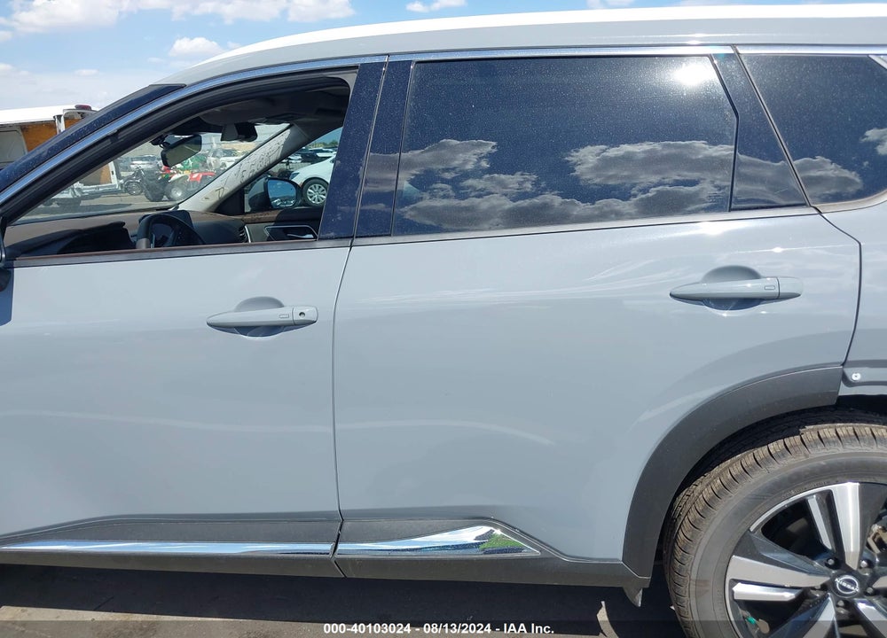 2022 NISSAN ROGUE PLATINUM FWD VIN: JN8BT3DC3NW120101