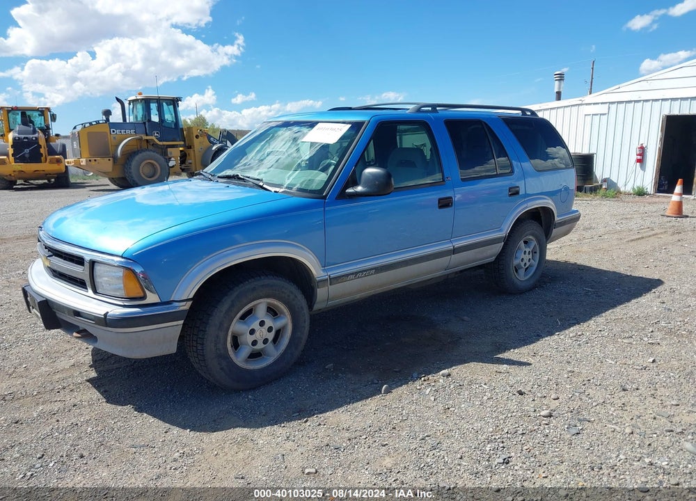 1996 CHEVROLET BLAZER VIN: 1GNDT13W9T2216511
