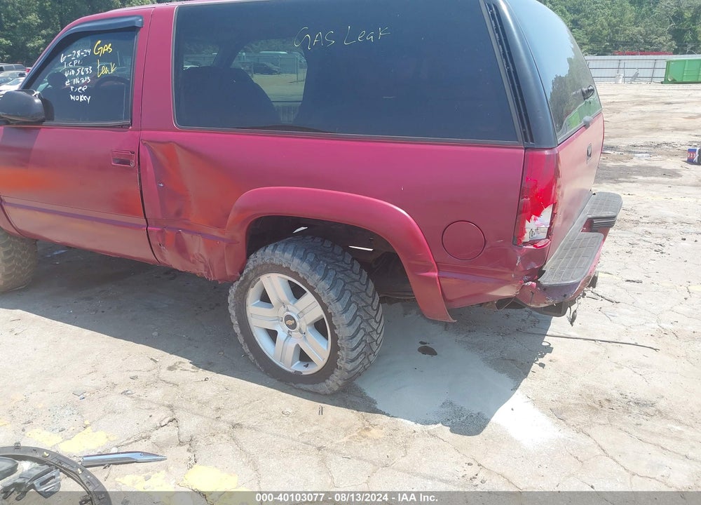 1993 GMC YUKON VIN: 1GKEK18K6PJ705633