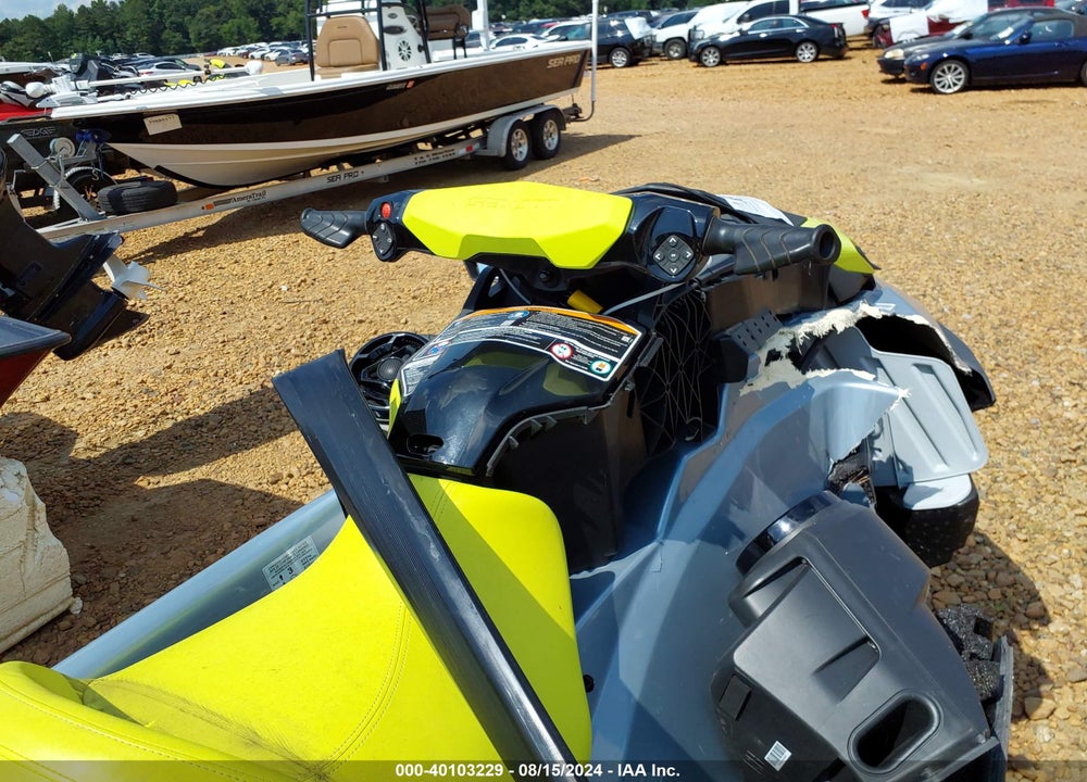 2021 SEA DOO JET-PUMP VIN: YDV12827J021