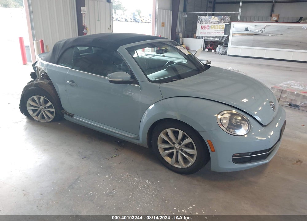 2013 VOLKSWAGEN BEETLE 2.0L TDI VIN: 3VW5L7AT9DM825677