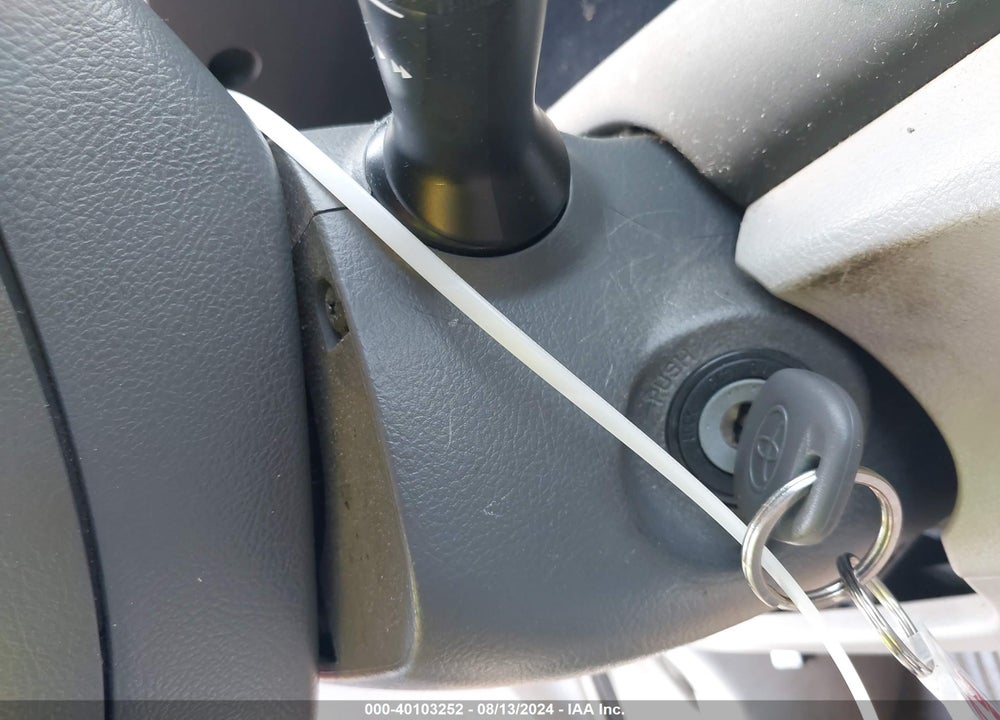 2011 TOYOTA CAMRY LE VIN: 4T1BF3EK7BU744561