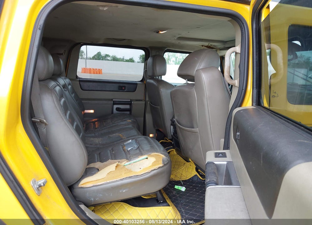 2003 HUMMER H2 VIN: 5GRGN23U53H124845