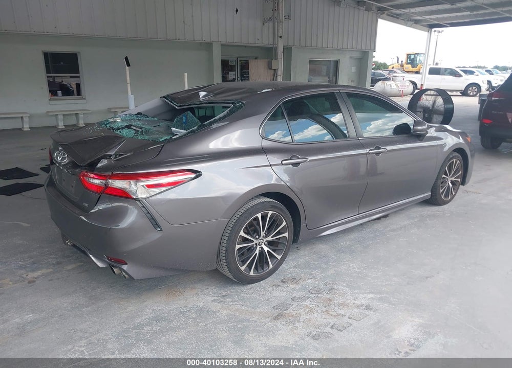 2019 TOYOTA CAMRY SE VIN: 4T1B11HK9KU210265