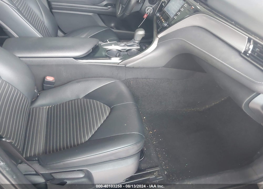 2019 TOYOTA CAMRY SE VIN: 4T1B11HK9KU210265