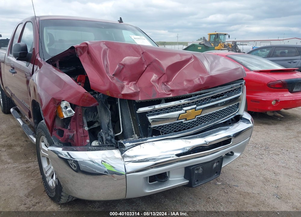 2013 CHEVROLET SILVERADO 1500 LT VIN: 1GCRKSE72DZ155492