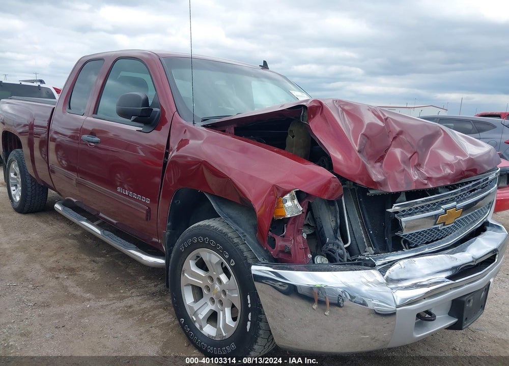 2013 CHEVROLET SILVERADO 1500 LT VIN: 1GCRKSE72DZ155492