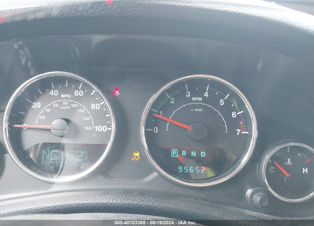 2013 JEEP WRANGLER UNLIMITED SPORT VIN: 1C4BJWDG2DL564382