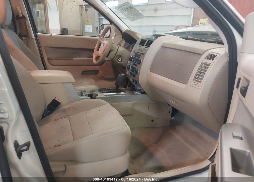 2010 FORD ESCAPE VIN: 1FMCU9DGXAKC97051