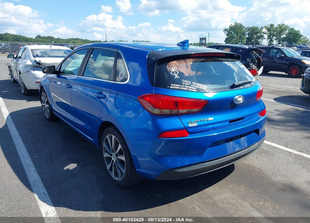 2018 HYUNDAI ELANTRA GT VIN: KMHH35LE8JU027421
