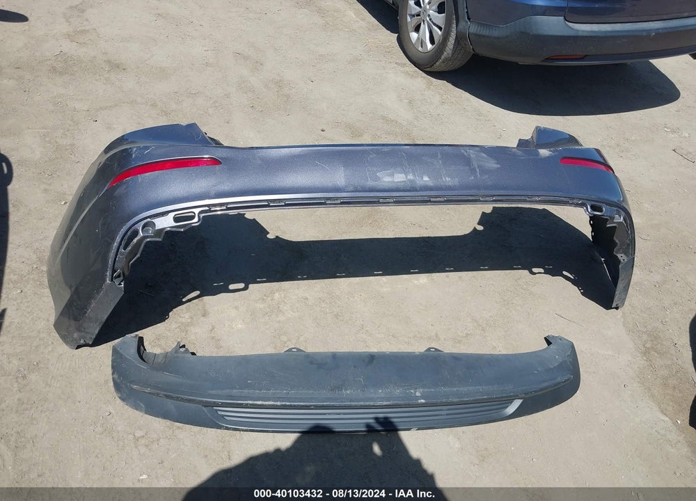 2021 HONDA INSIGHT EX VIN: 19XZE4F53ME011462