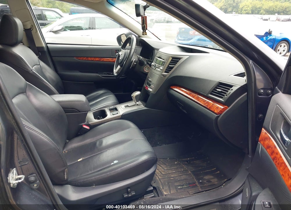 2011 SUBARU OUTBACK 2.5I LIMITED VIN: 4S4BRCKC4B3371117